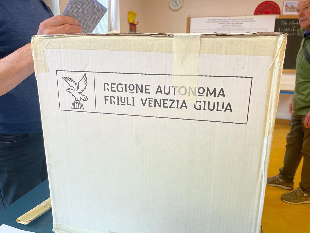 Regionali Friuli Venezia Giulia, affluenza in calo alle 12 – I dati