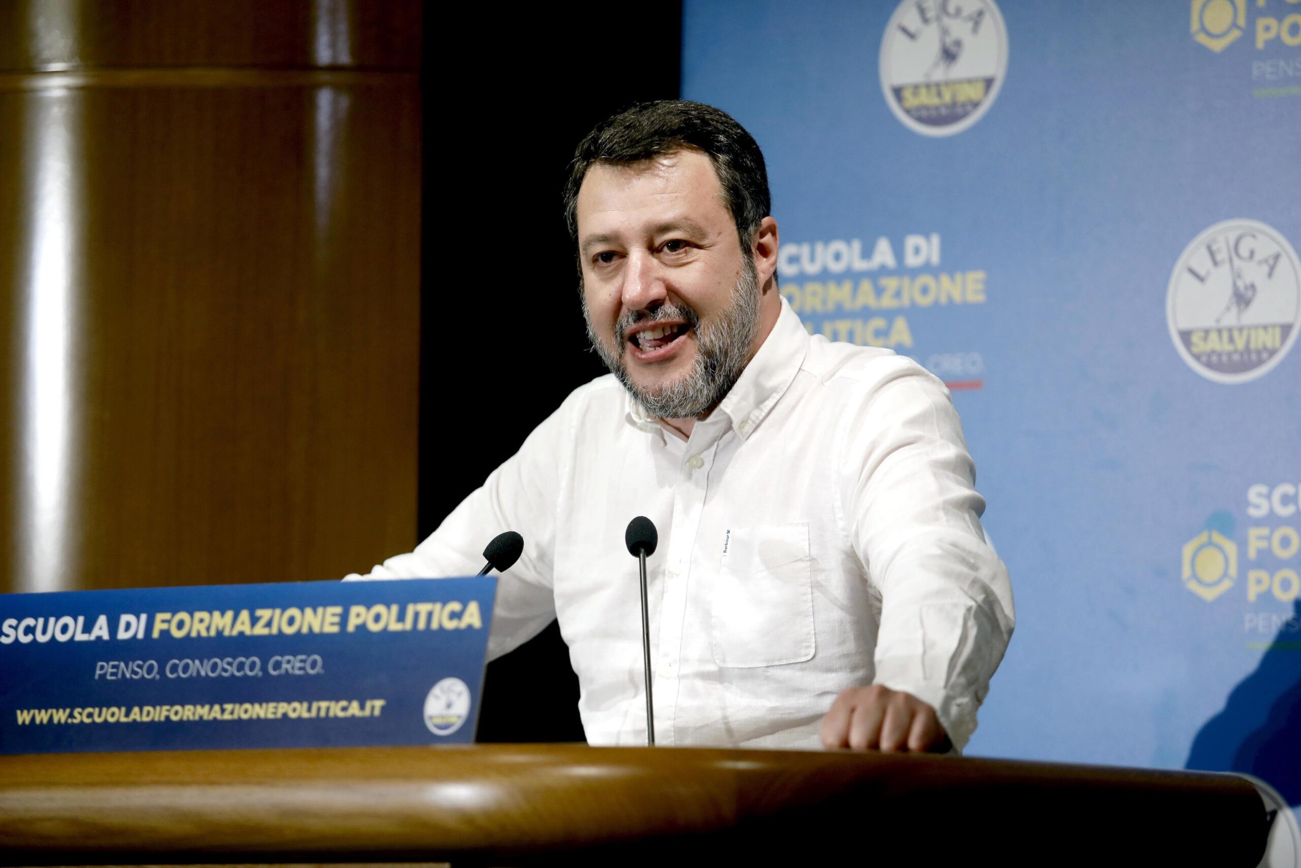 Salvini in Le Figaro: “The bridge will be built over the strait and will connect Palermo to Berlin”