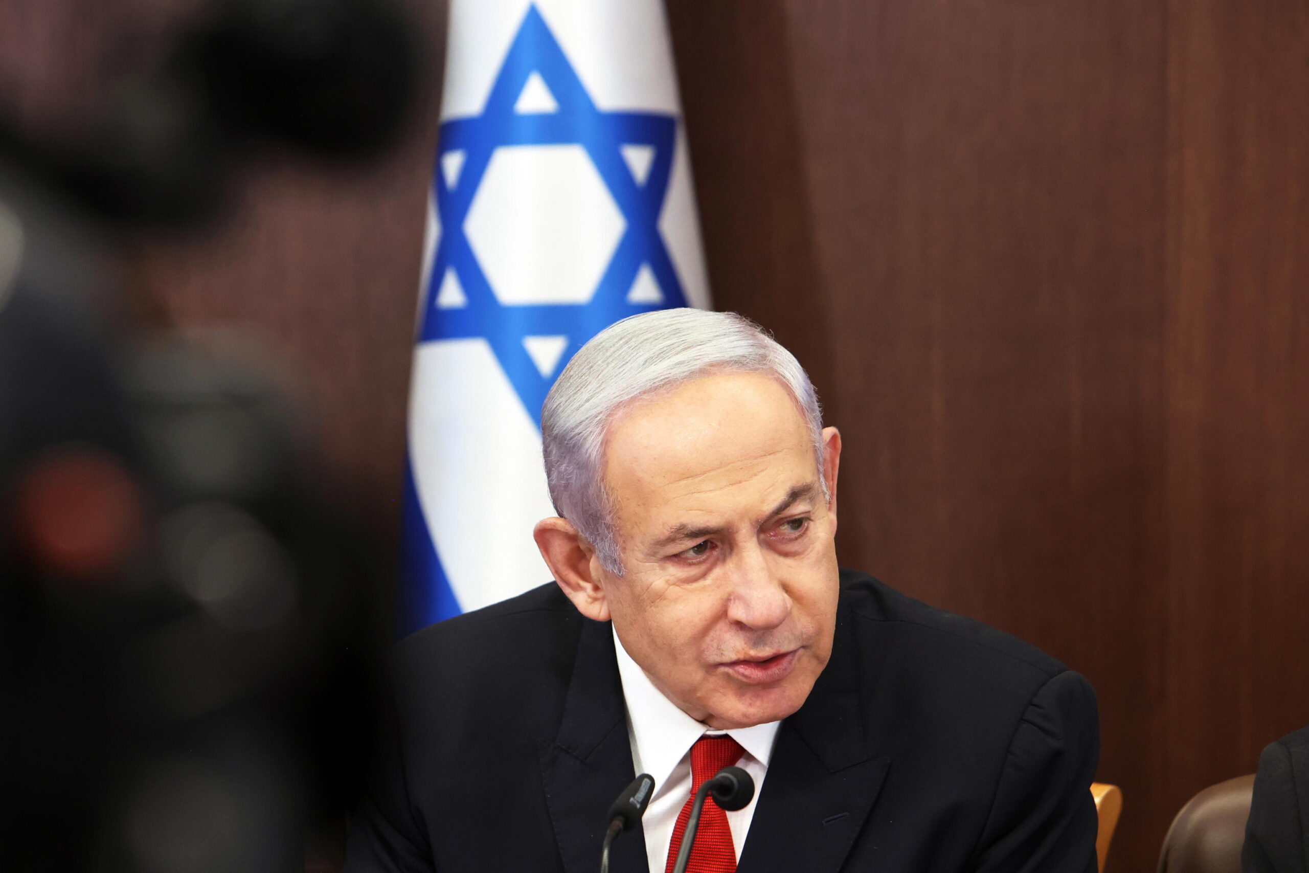 israel-netanyahu-discharged-from-hospital-after-illness-but-the-media