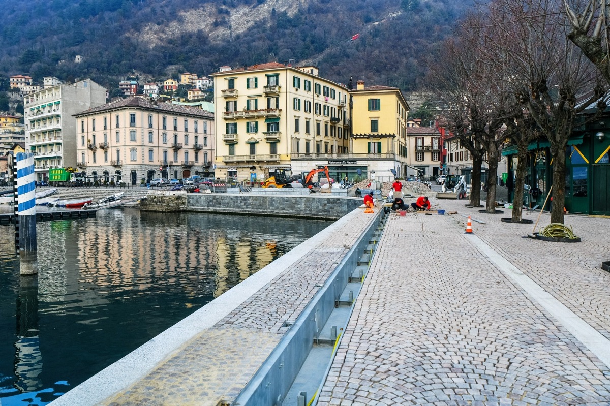 lungolago como turista stupro