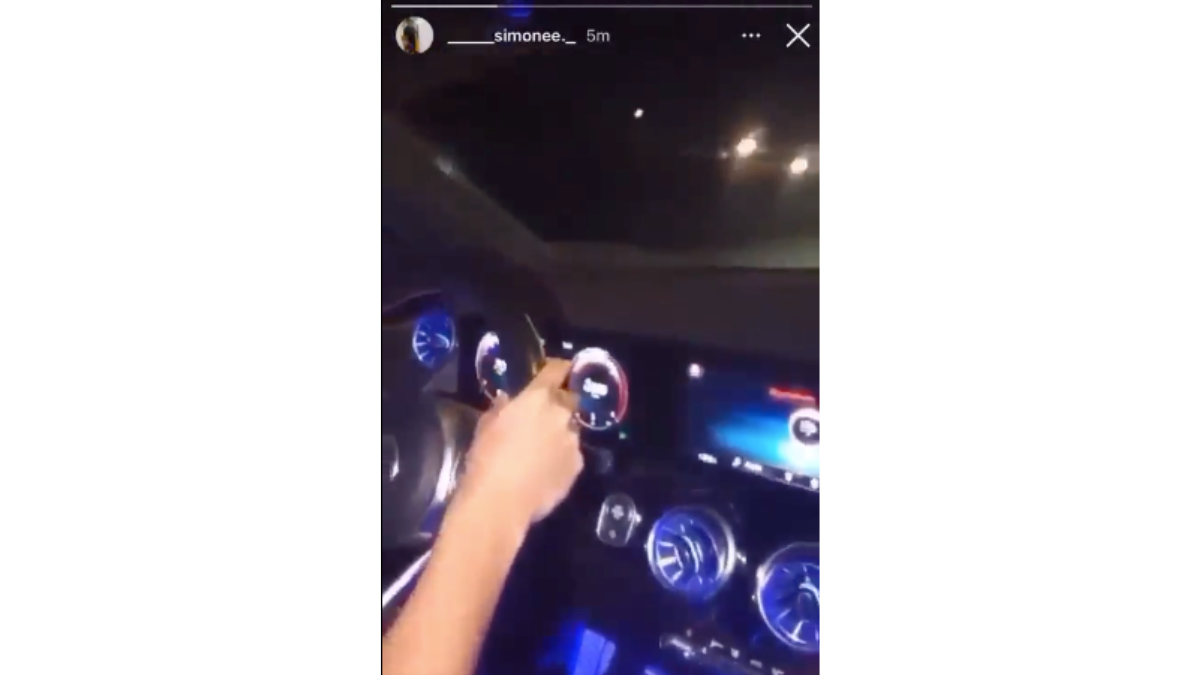 Fregene, 14enne prende di nascosto il suv del padre e si schianta contro un hotel: la scena in diretta social – Il video
