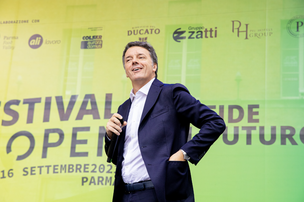 Festival di Open, Renzi: «Immigrazione? Avevano promesso mari e monti e invece gli sbarchi stanno triplicando» – Il video