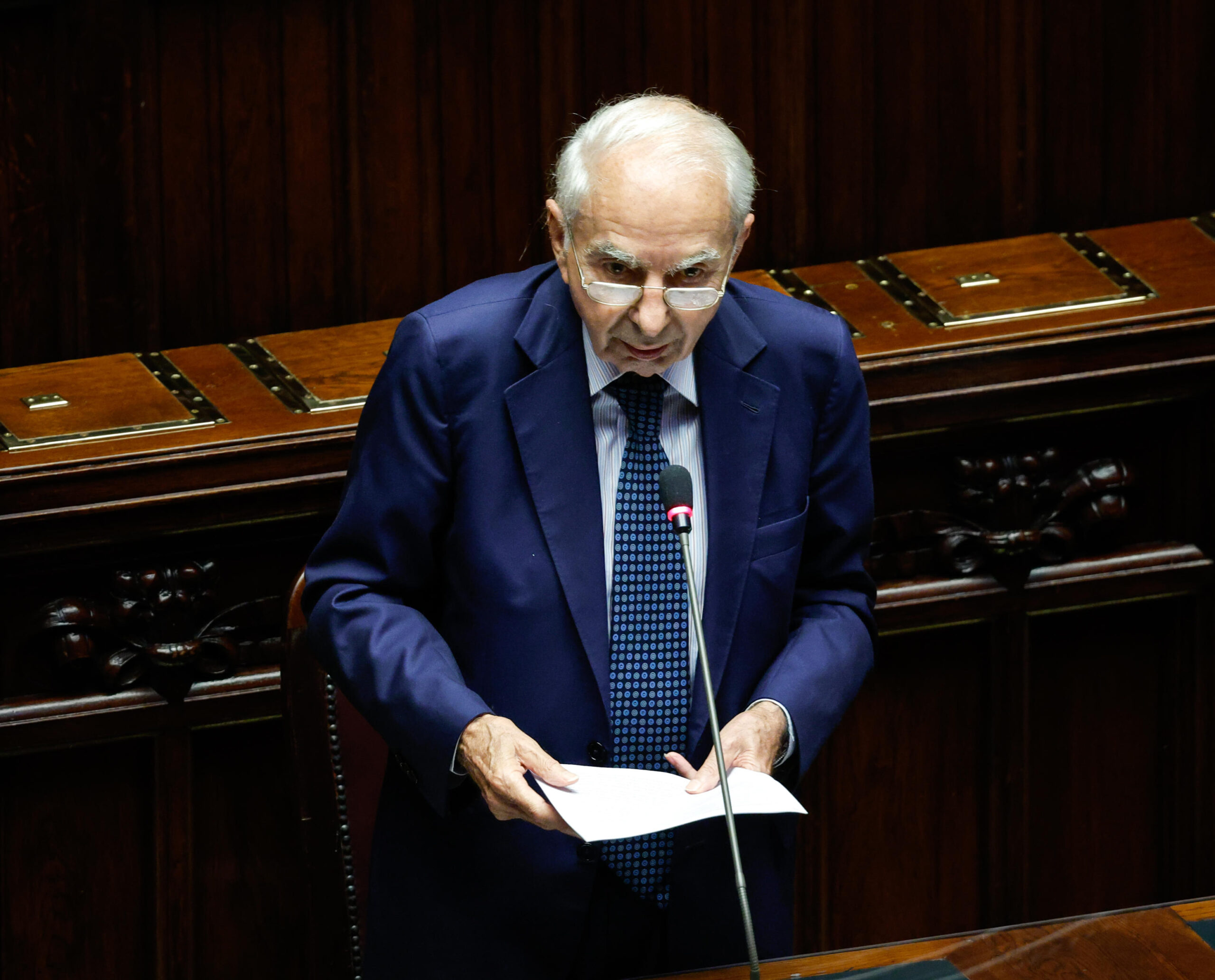 Strage di Ustica, il Copasir convoca l’ex premier Giuliano Amato