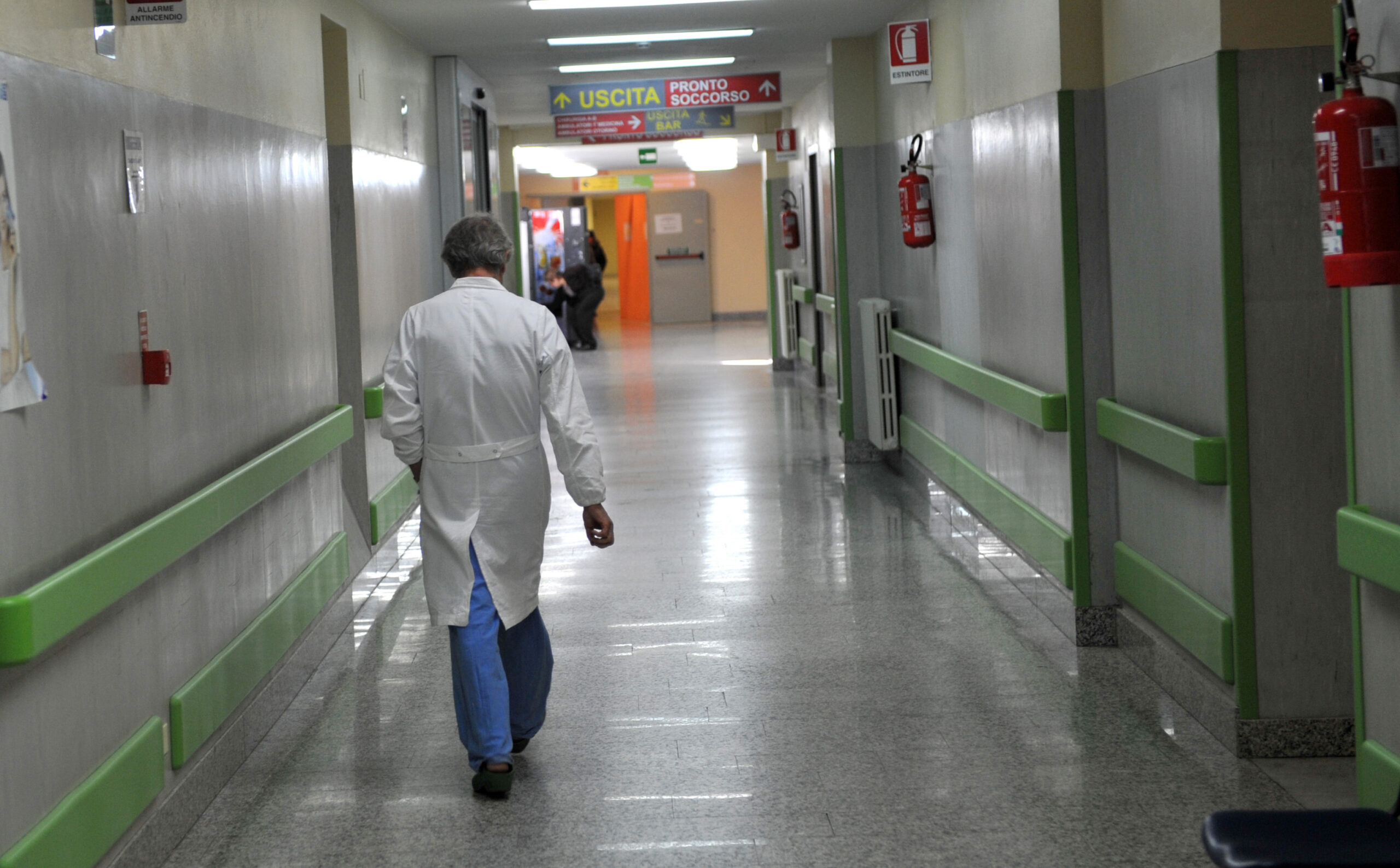  Medici-e-infermieri-oggi-in-sciopero-contro-la-manovra-del-governo-Meloni-Non-ci-tutela-