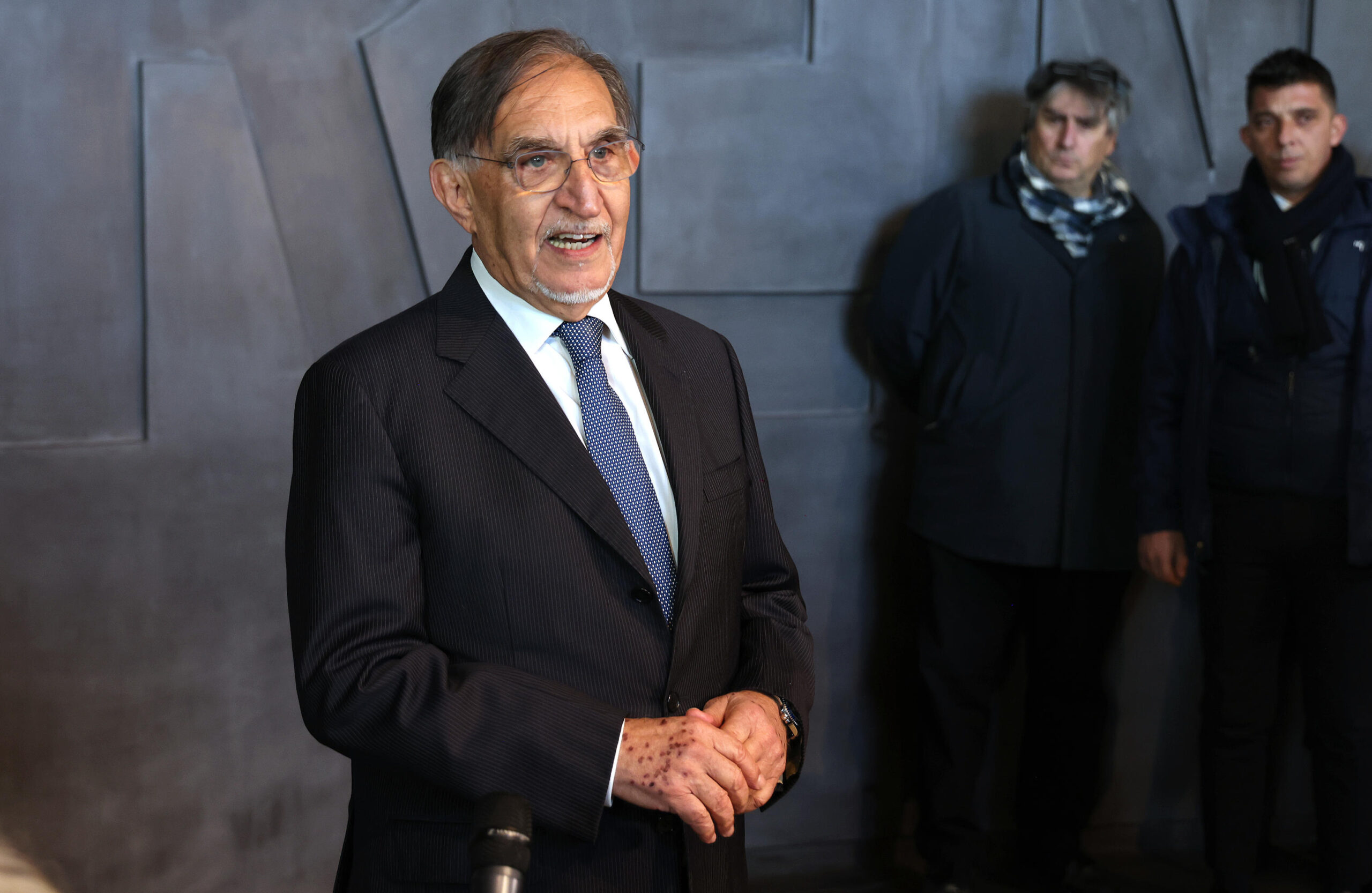 Il presidente del senato Ignazio La Russa  in occasione  della visita della Commissione antidiscriminazione del Senato al Memoriale della Shoah di Milano, Milano 15 Gennaio 2024
ANSA / MATTEO BAZZI