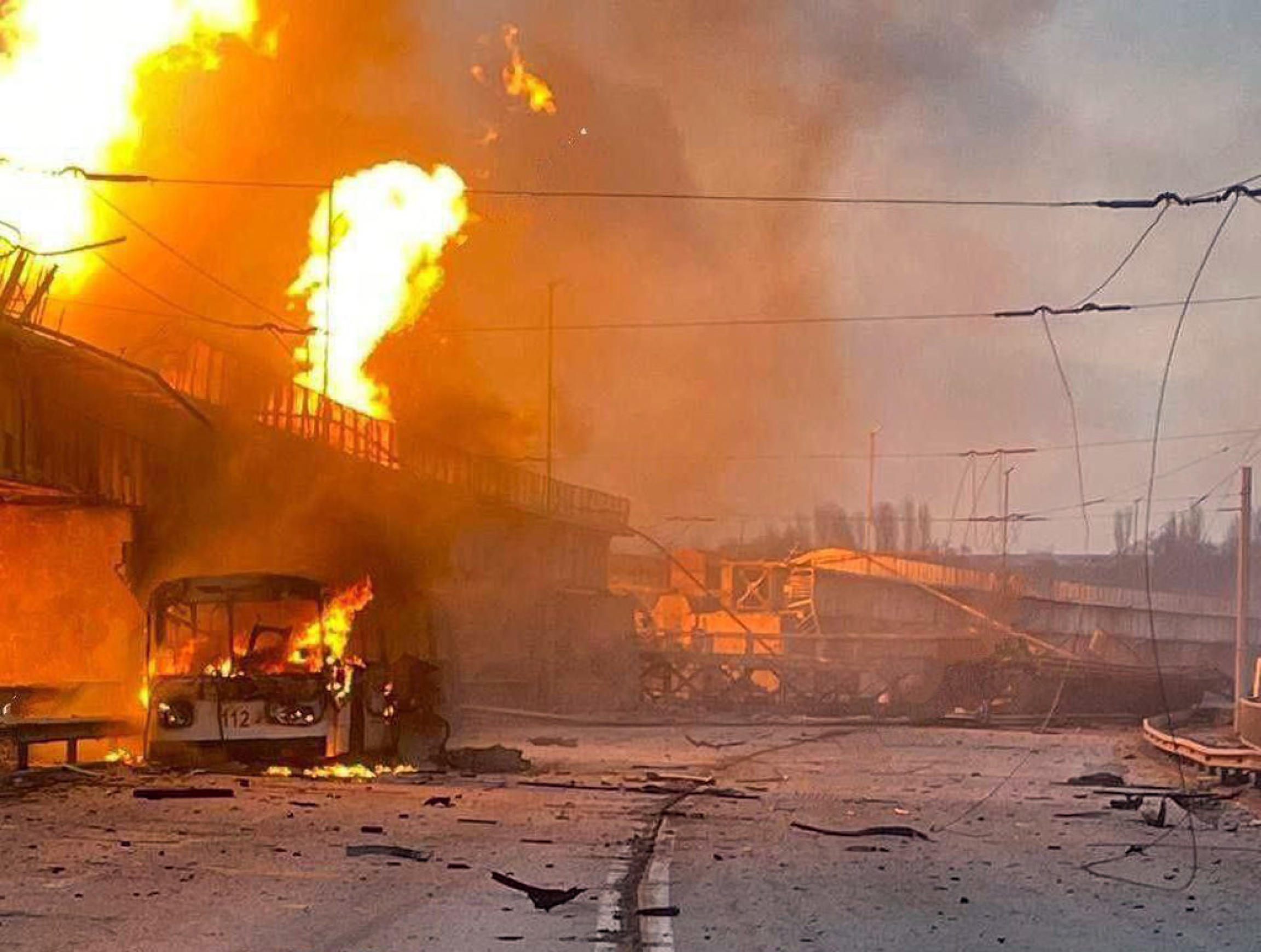 Conseguenze dell'attacco alla centrale idroelettrica di Dnipro, 22 marzo 2024.
TELEGRAM/ FORZE ARMATE UCRAINE
+++ATTENZIONE LA FOTO NON PUO' ESSERE PUBBLICATA O RIPRODOTTA SENZA L'AUTORIZZAZIONE DELLA FONTE DI ORIGINE CUI SI RINVIA+++ NPK +++