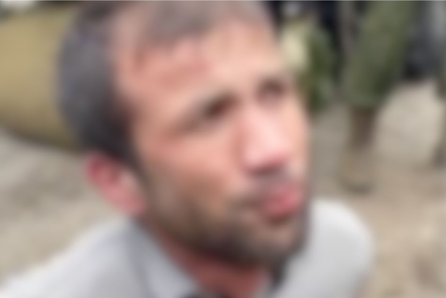 Il sospetto terrorista arrestato per la strage di Mosca, l’interrogatorio sui media russi: «Mi hanno pagato» – Il video