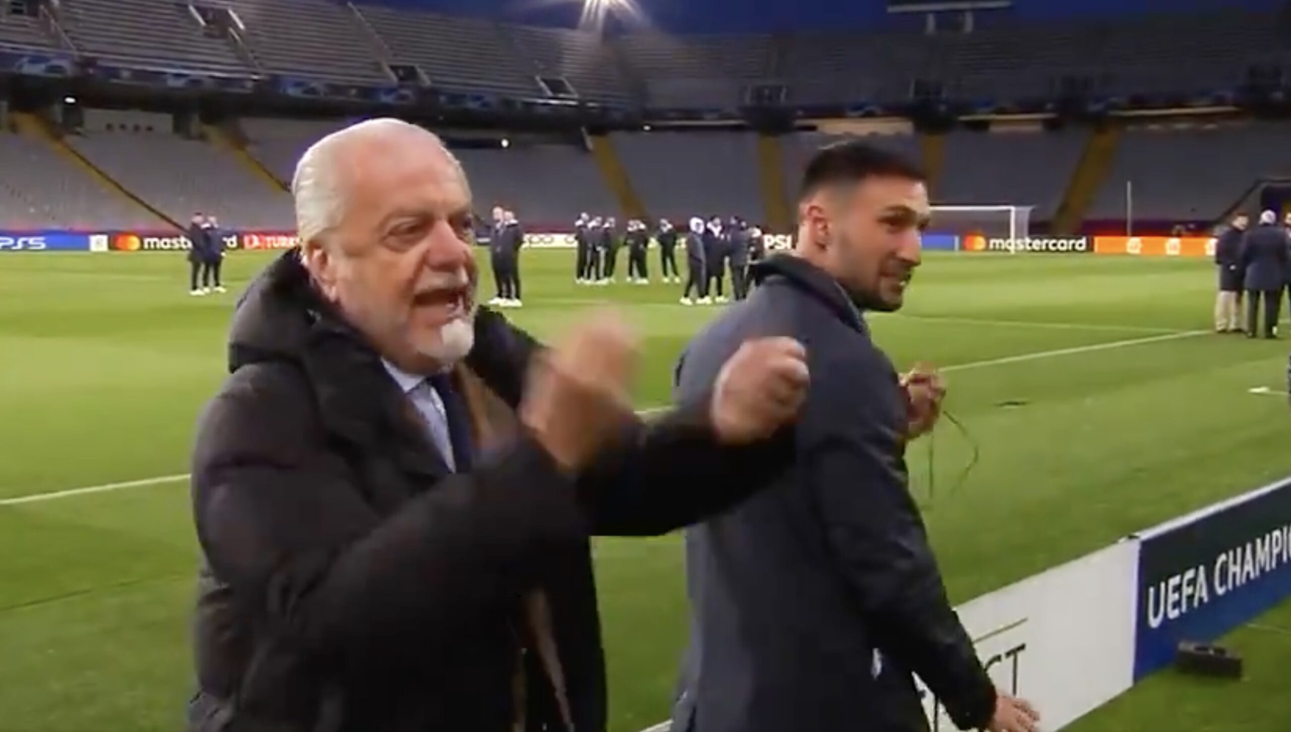 Aurelio De Laurentiis e l’intervista a Politano: l’accusa al giornalista e l’insulto al cameraman – Il video integrale