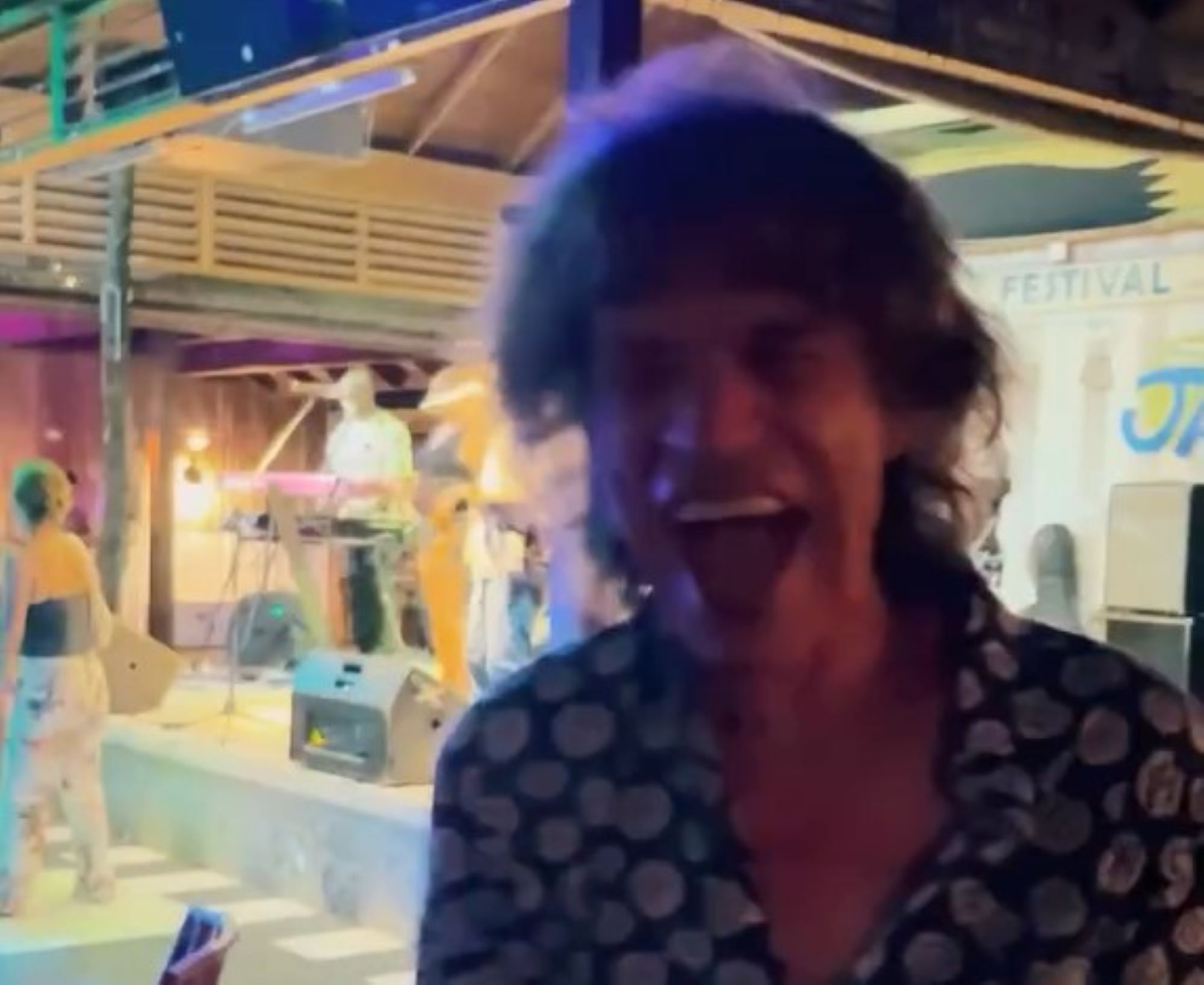 Mick Jagger a 80 anni balla come se ne avesse 20 – Il video