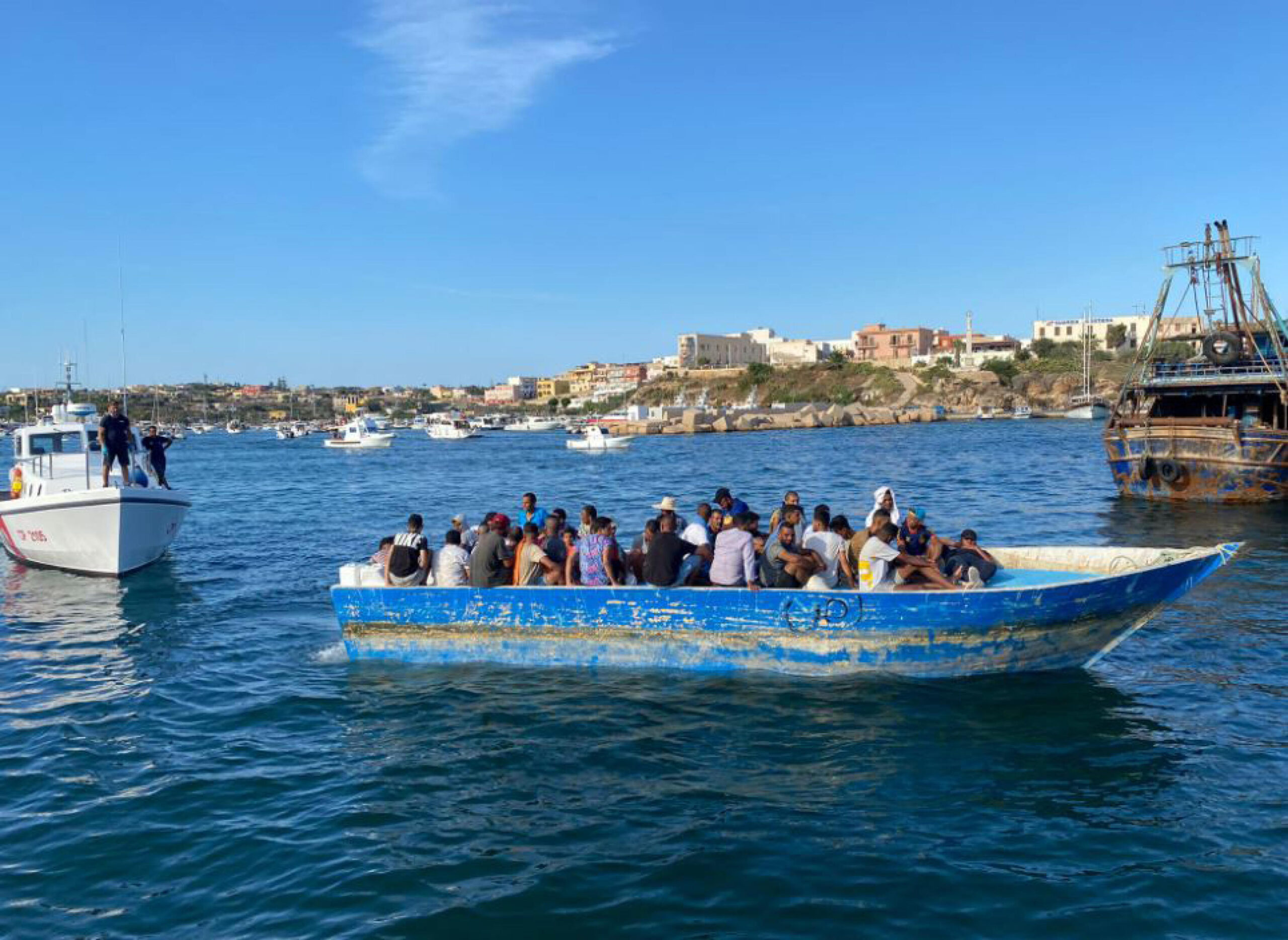 migranti trafficanti arrestati