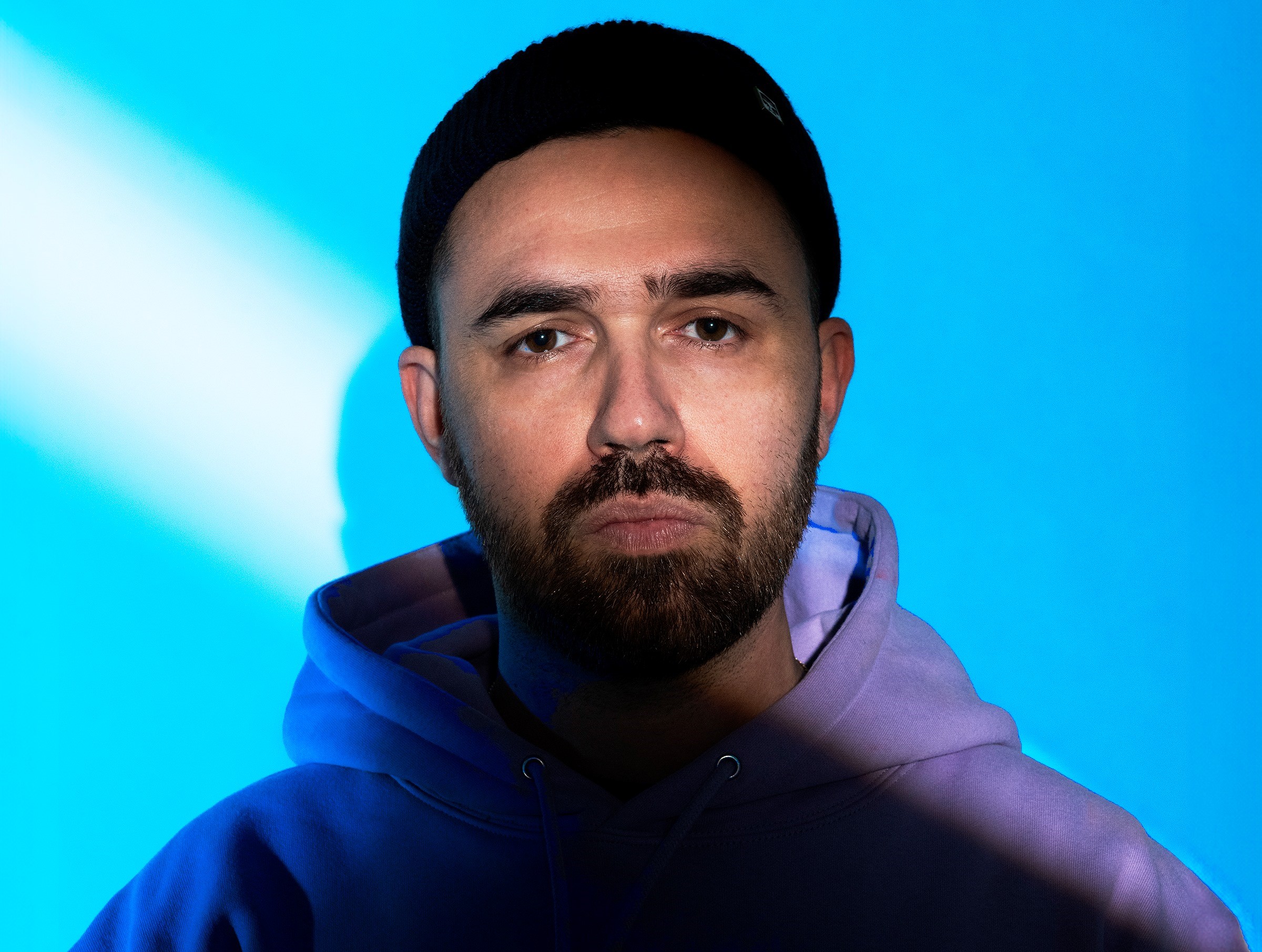 Il rap secondo Claver Gold: «Parlo di fame e lotta di classe» – L’intervista