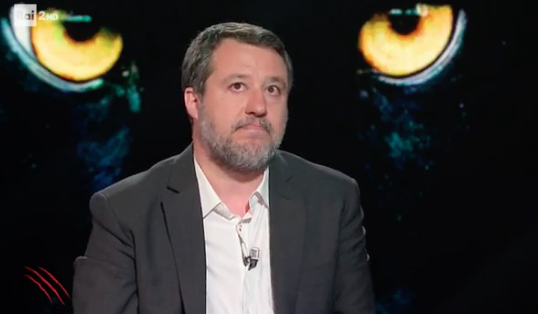 Belve, Matteo Salvini esce in lacrime dallo studio al ricordo dei suoi nonni – Il video