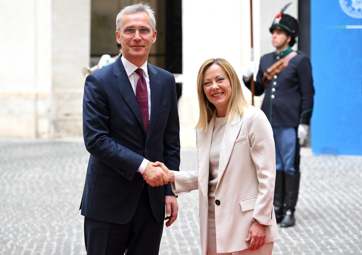 Italian Prime Minister Giorgia Meloni (R) welcomes Nato Secretary General Jens Stoltenberg (L) at the Chigi palace in Rome, Italy, 08 May 2024.  ANSA/ETTORE FERRARI
