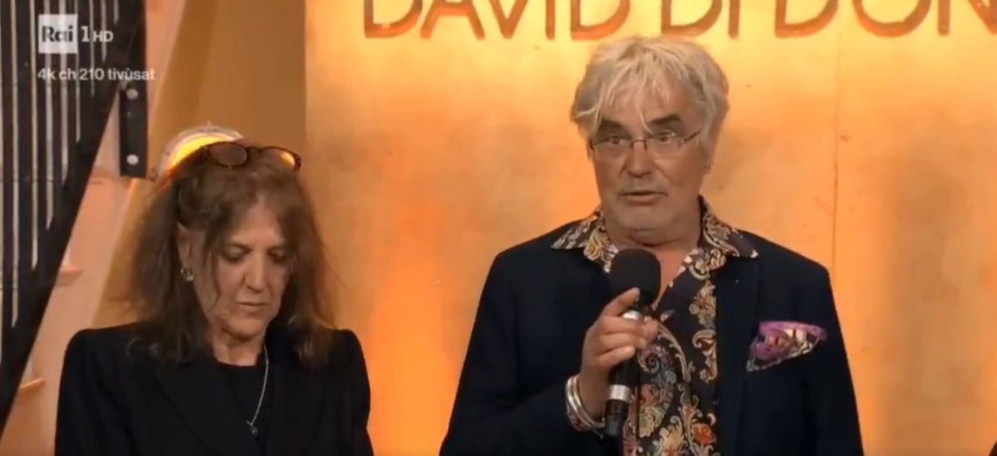 David Di Donatello Cerimônia do Best Fashion Awards termina em polêmica: “Você poderia até ter nos dado duas estatuetas, o preço barato” – vídeo