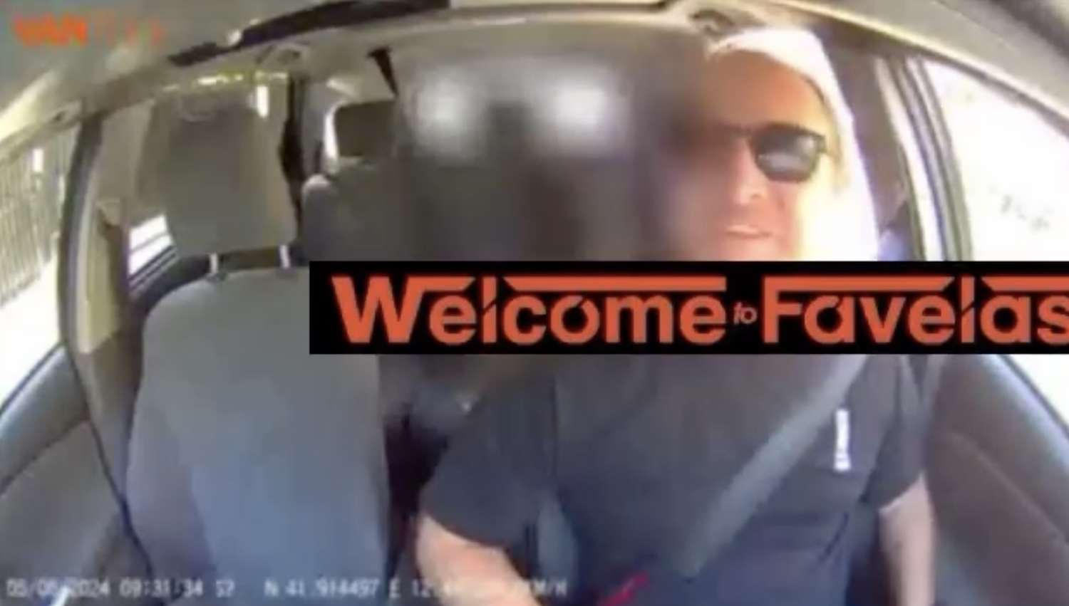 La manager di Fincantieri chiede al tassista la fattura gonfiata, lui si rifiuta: «Che ti cambia str***?». Spunta il video: «Licenziata»