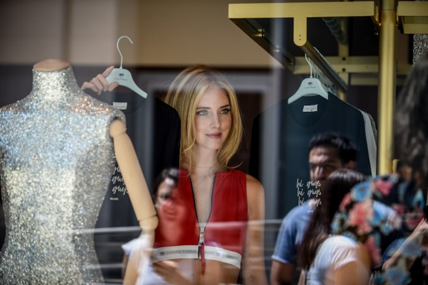 Chiara Ferragni chiude il negozio di Milano