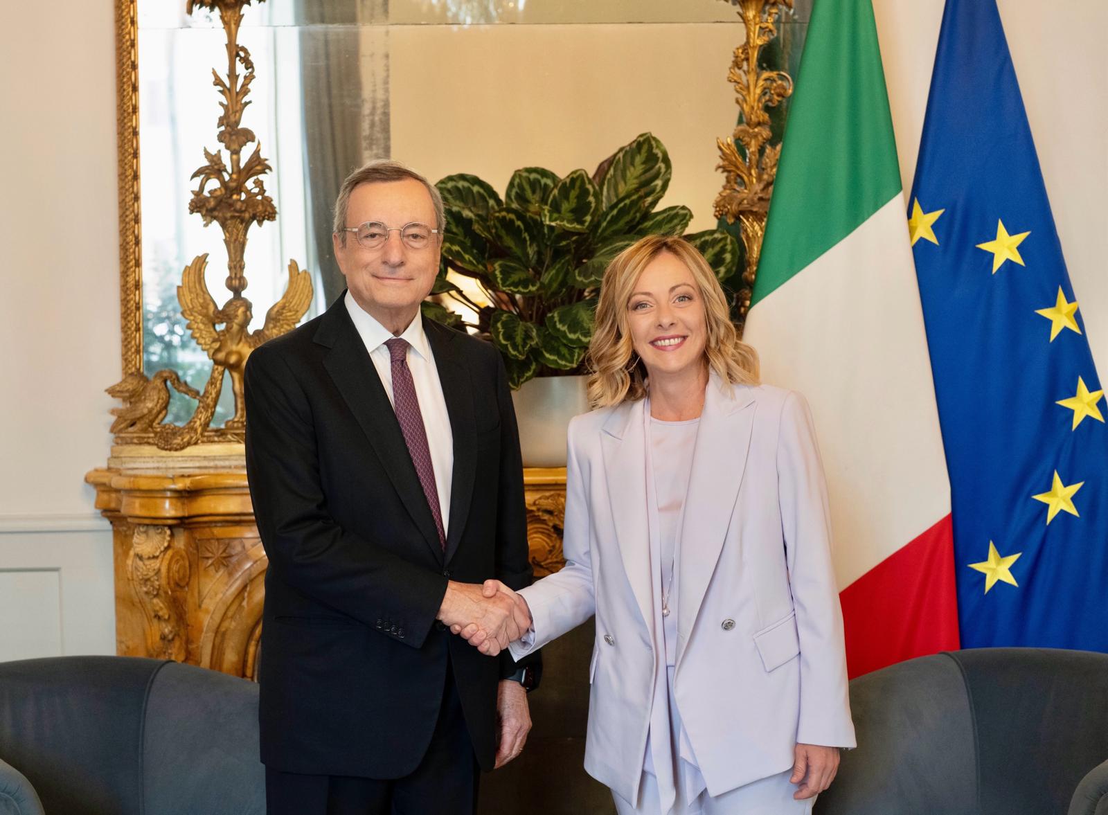 https://static.open.online/wp-content/uploads/2024/09/mario-draghi-giorgia-meloni.jpeg