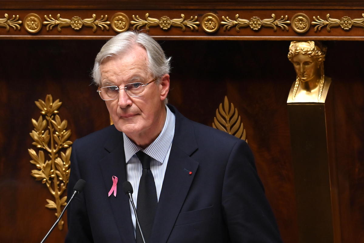 Barnier Francia governo patrimoniale debito