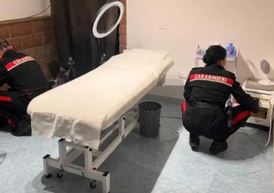 Cagliari ambulatorio estetico illegale la scoperta dei carabinieri durante il blitz