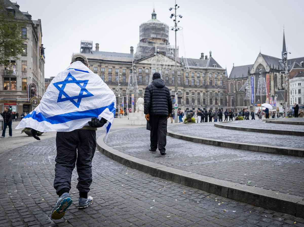 amsterdam israelee aggressione wilders netanyahu