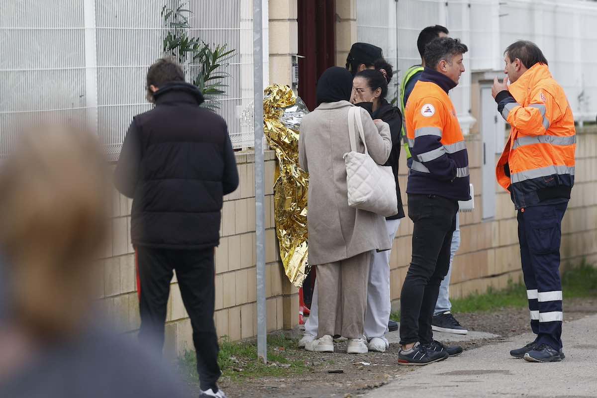 saragozza rsa incendio 10 morti spagna