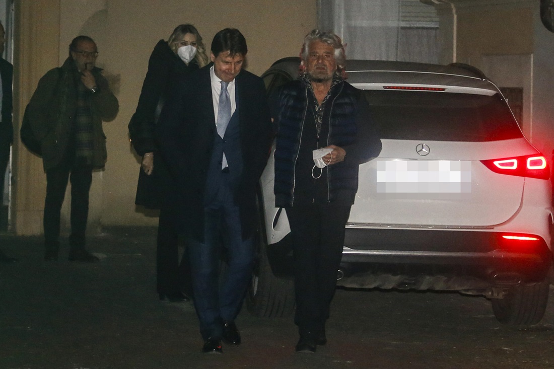 beppe grillo giuseppe conte m5s assemblea costituente