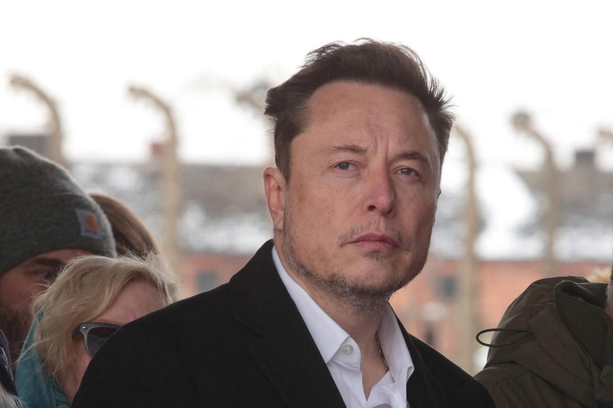 https://static.open.online/wp-content/uploads/2024/11/musk-video-sachs-ucraina.jpg