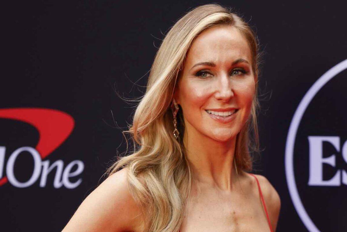 comica Nikki Glaser red carpet premi ESPY 2024