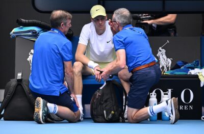 jannik sinner australian open holger rune time out medical malore infortunio