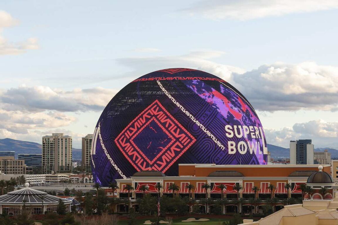 nfl super bowl pubblicità las vegas sphere