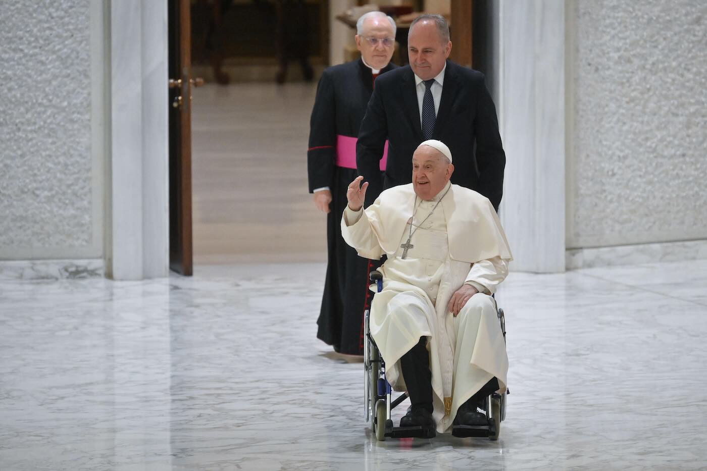 L’appello dei preti sposati a Papa Francesco: «Vogliamo rientrare in servizio»