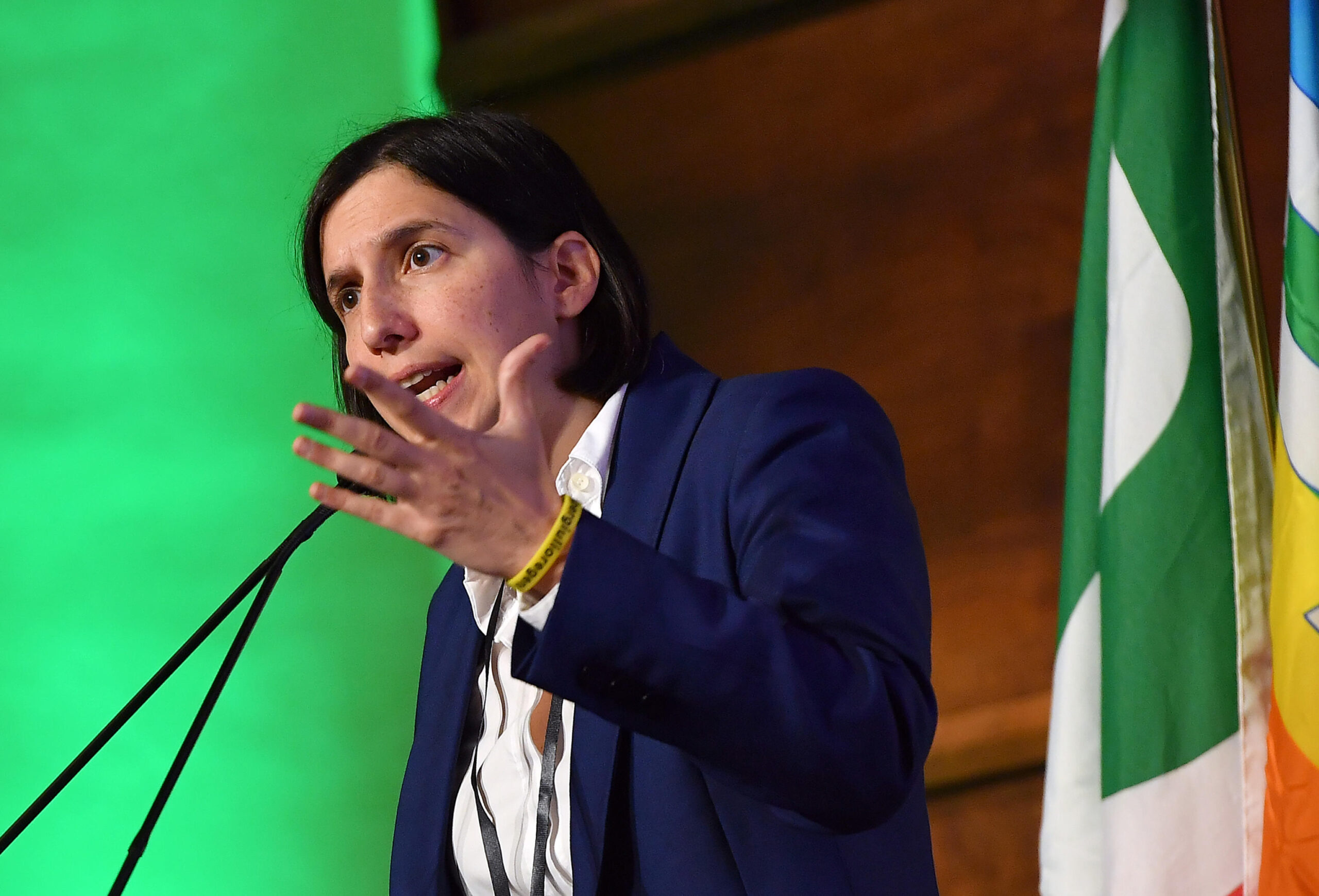 Elly Schlein: «Il Pd è pronto a scendere in piazza per l’Europa. E anche a scomparire»