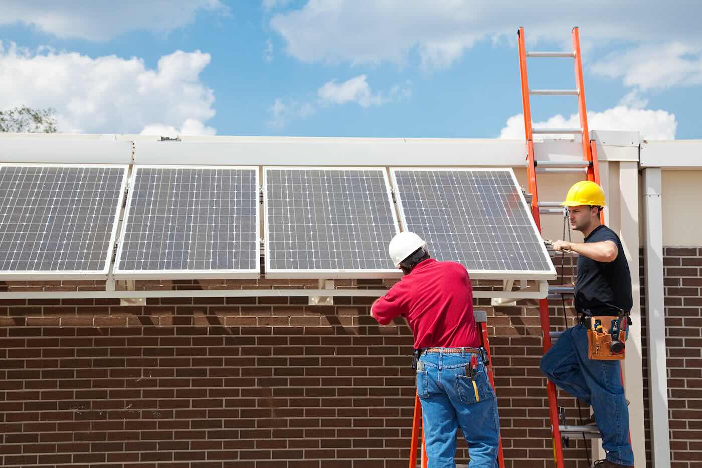 La transizione green creerà 78 milioni nuovi posti di lavoro nel mondo entro il 2030: cosa sono i «green jobs» e quali sono i profili più richiesti