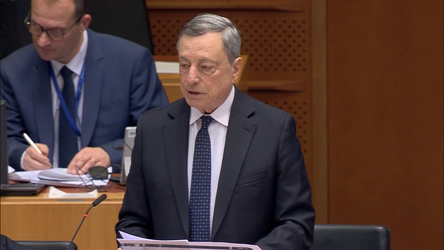 https://static.open.online/wp-content/uploads/2025/02/mario-draghi.jpg