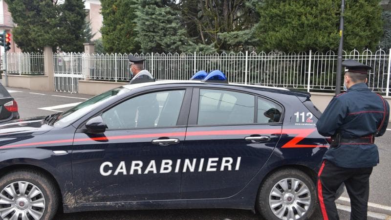 montepiano vernio prato sordomuto uccide madre