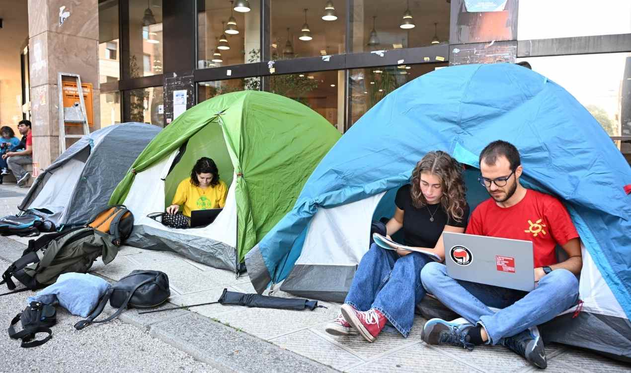 universita proteste studenti caro affitti