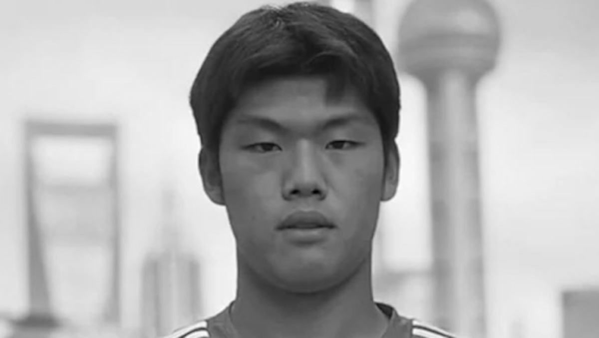 Guo Jiaxuan morto a 18 anni per una ginocchiata alla testa, la tragedia in allenamento del talento ex Bayern