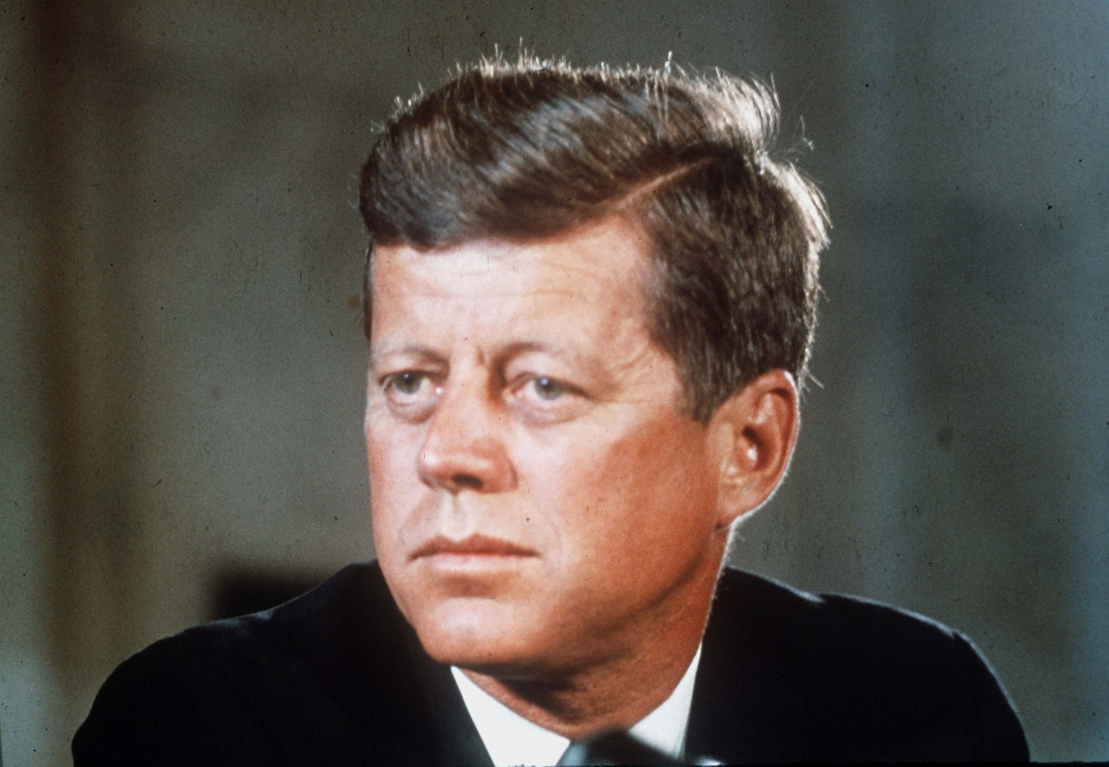 L’annuncio di Trump: «Domani saranno desecretati i documenti su John Fitzgerald Kennedy»