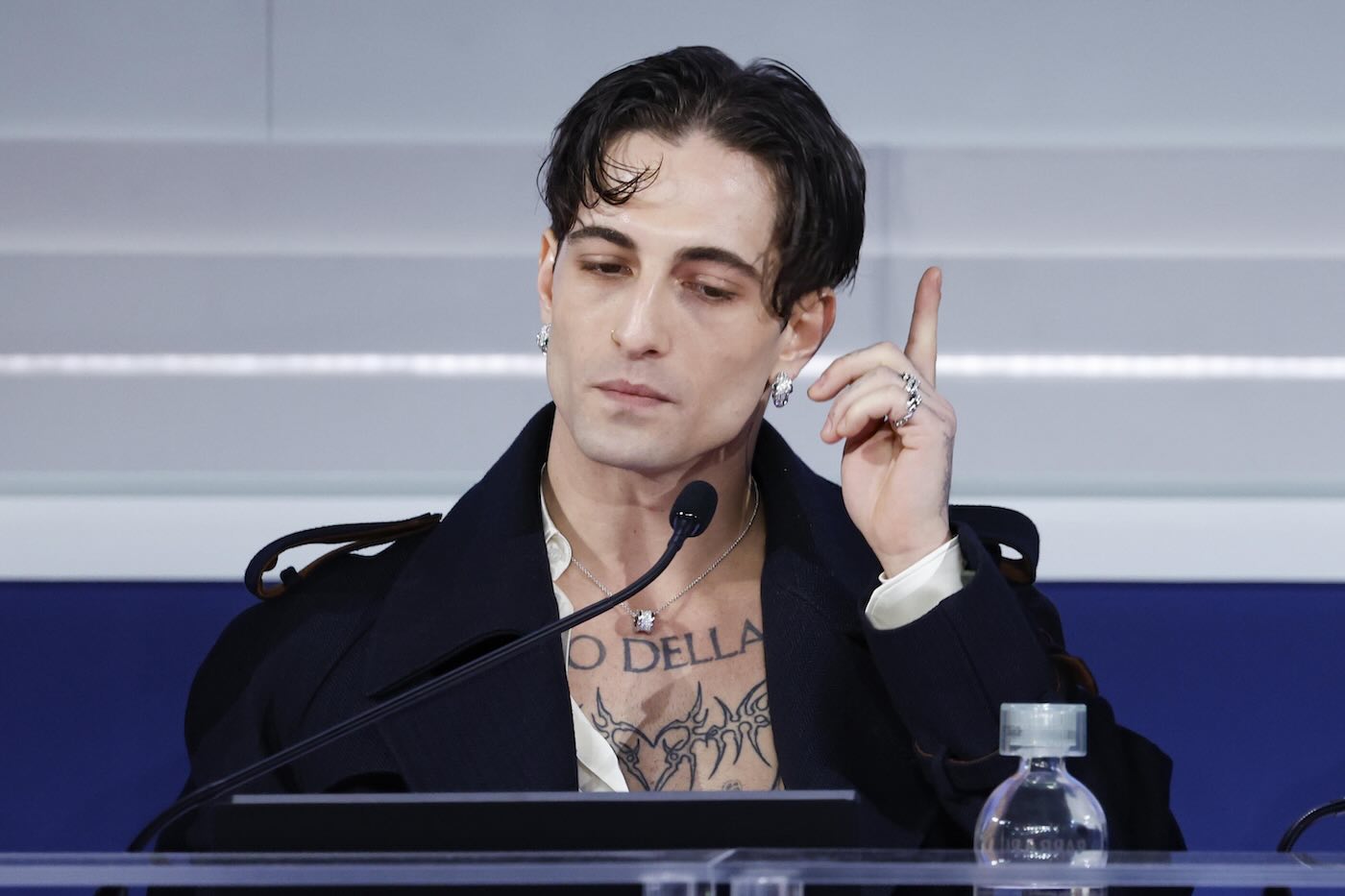 Damiano David: «Coi Maneskin? Dopo il successo all’Eurovision ero un robot. Giorgia Soleri? Non ho nulla contro lei ma non voglio parlarne»