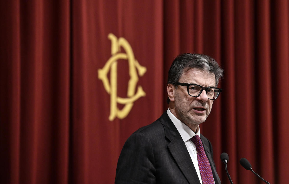 giancarlo giorgetti ministro dell'economia alla camera dei deputati