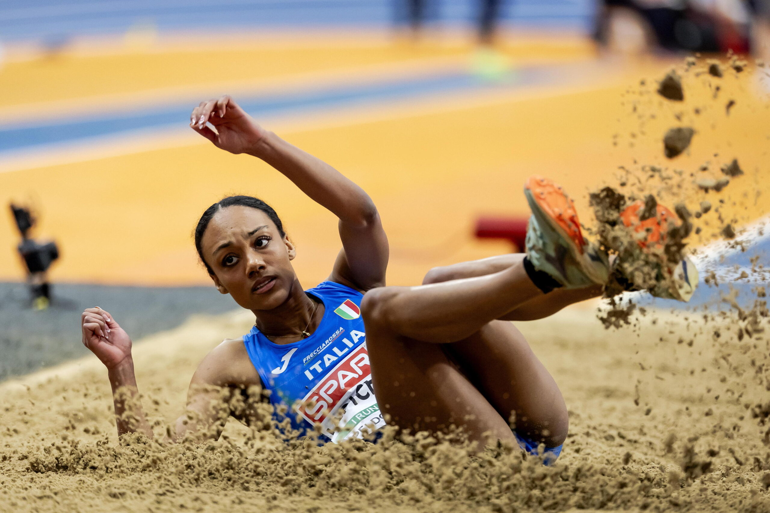 Europei di Atletica indoor 2025, straordinaria Larissa Iapichino: è medaglia d’oro nel salto in lungo