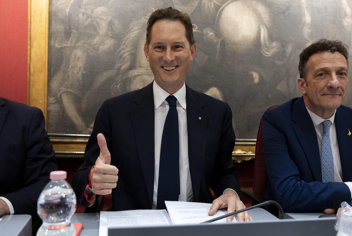 john elkann camera deputati