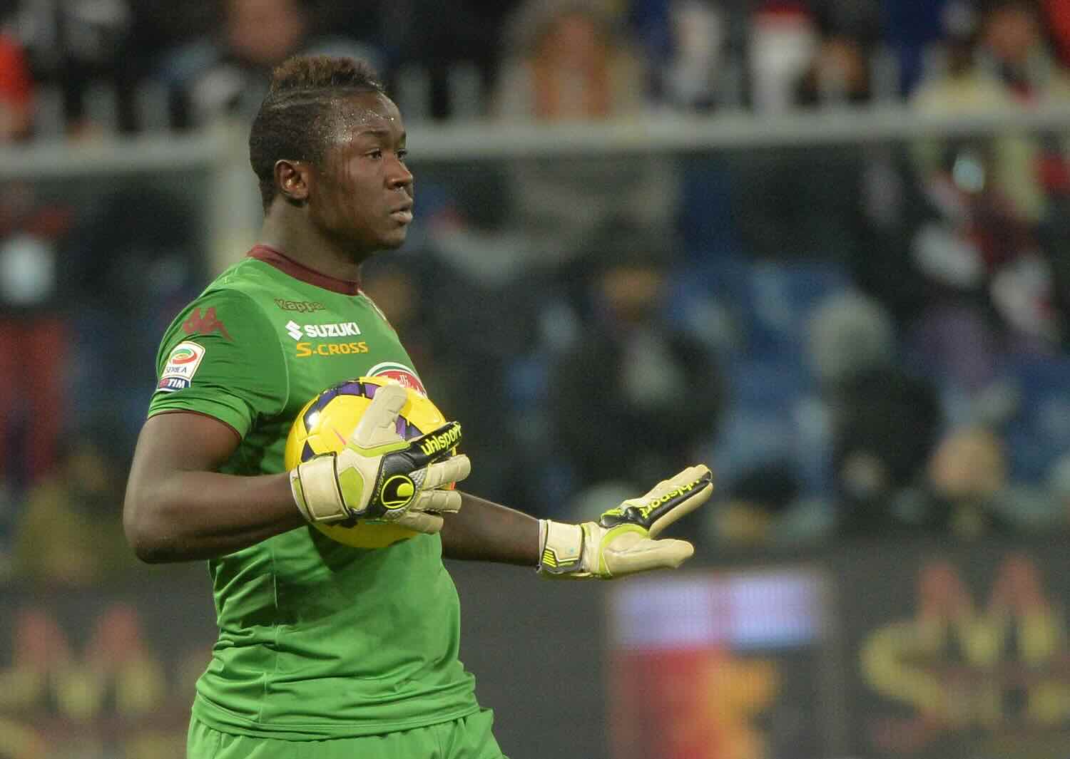 Lys Gomis derubato in casa dagli amici di infanzia, l’ex portiere del Torino li perdona. Ma il giudice no: le condanne Lys Gomis derubato in casa dagli amici di infanzia, l’ex portiere del Torino li perdona. Ma il giudice no: le condanne