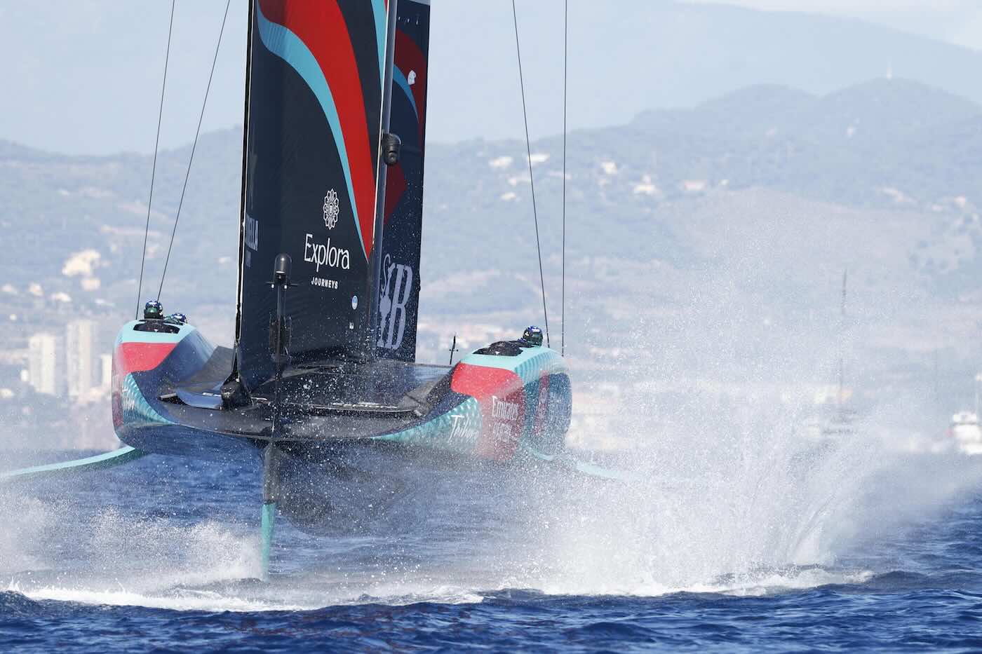 L’America’s Cup sbarca a Napoli, esulta Giorgia Meloni: «Prima volta in Italia, non vediamo l’ora» L’America’s Cup sbarca a Napoli, esulta Giorgia Meloni: «Prima volta in Italia, non vediamo l’ora»