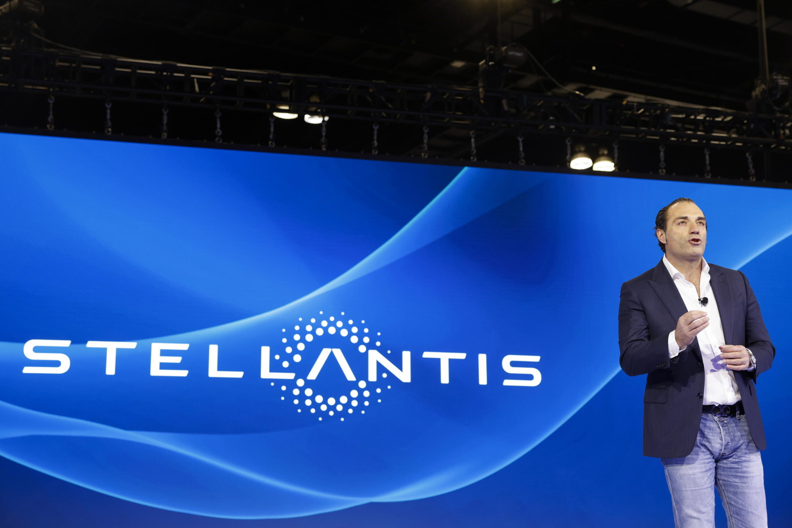 antonio filosa stellantis
