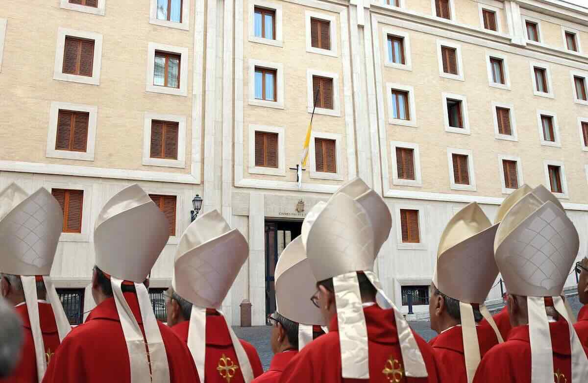 bonifica-santa-marta-conclave