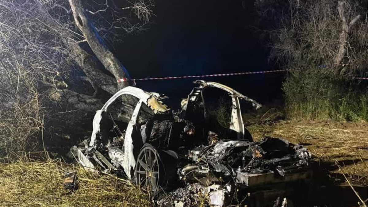 https://static.open.online/wp-content/uploads/2025/05/brindisi-porsche-incidente.jpg