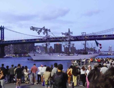 Nave scuola Messico incidente Brooklyn