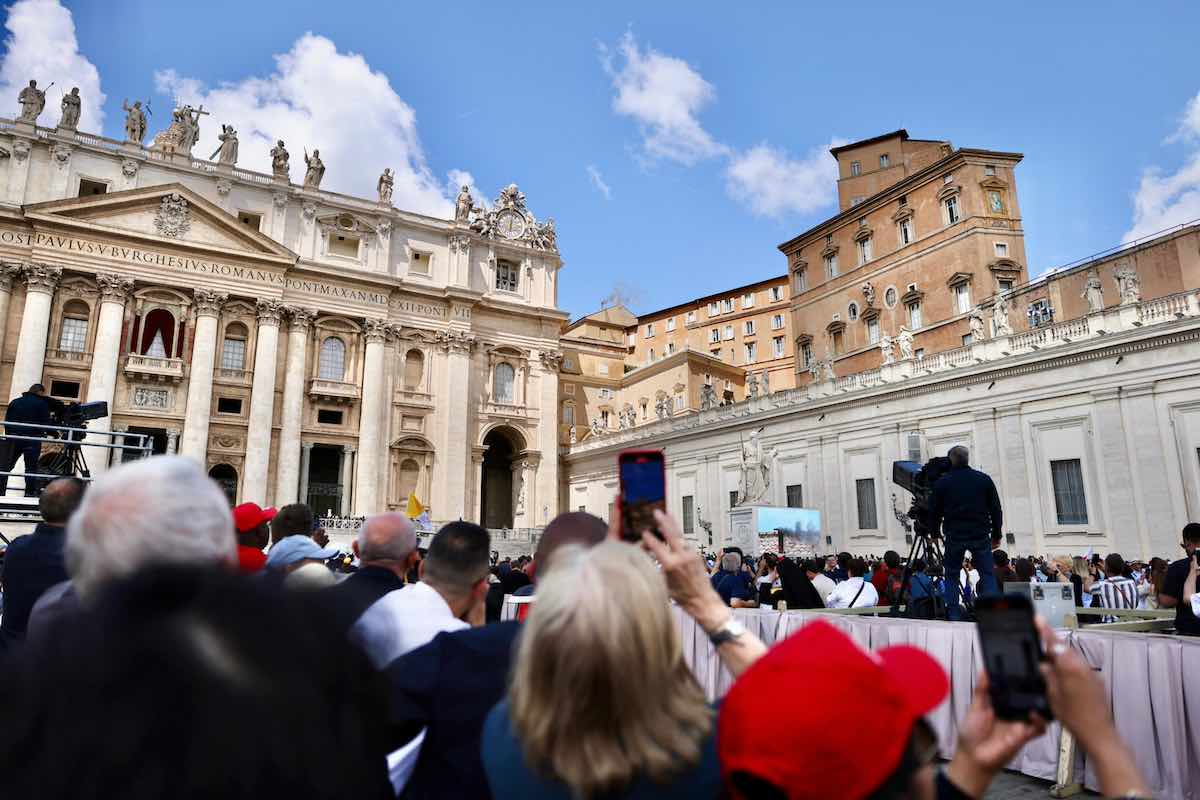 conclave tagle parolin bookmakers scommesse