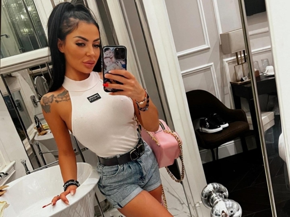 picchiata e torturata le hanno rotto i denti l indagine sulla madre per il rapimento di denisa maria adas